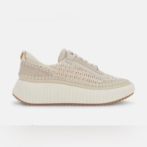 Dolce Vita Dolen Sneakers- Sandstone Knit, size 6